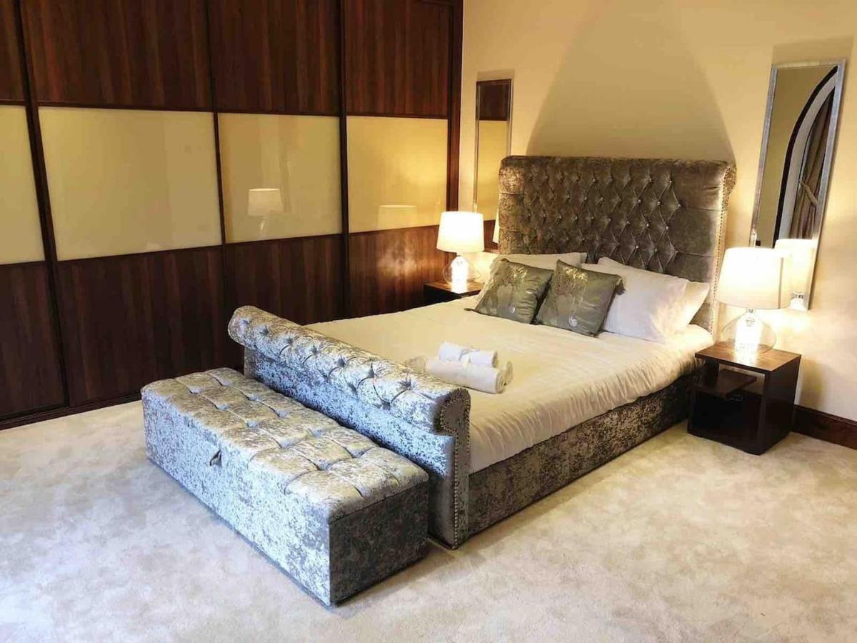Beautiful 4-Bed Villa In Glasgow Dış mekan fotoğraf